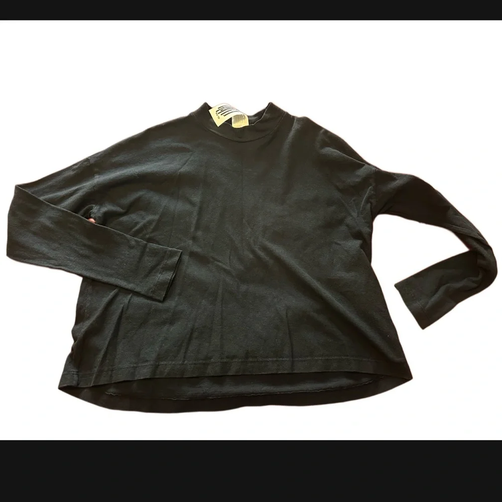 Free People Xs oversized black‎ crew neck organic cotton